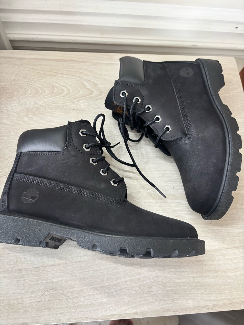 Youth Timberland Classic Black Waterproof Boots. Never worn